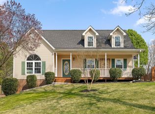 166 Misty Ridge Ln, Ringgold, GA 30736