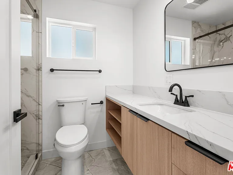 2154 Patricia Ave — Photo 9