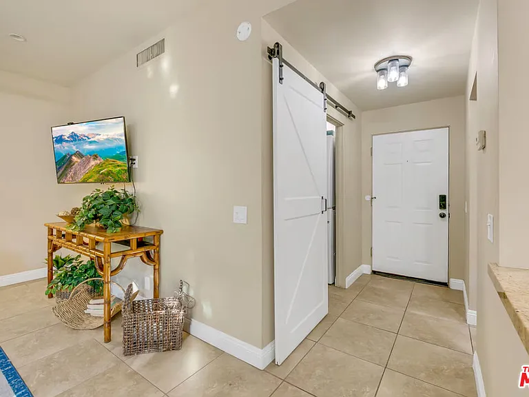 78225 Cabrillo Ln #105 — Photo 16
