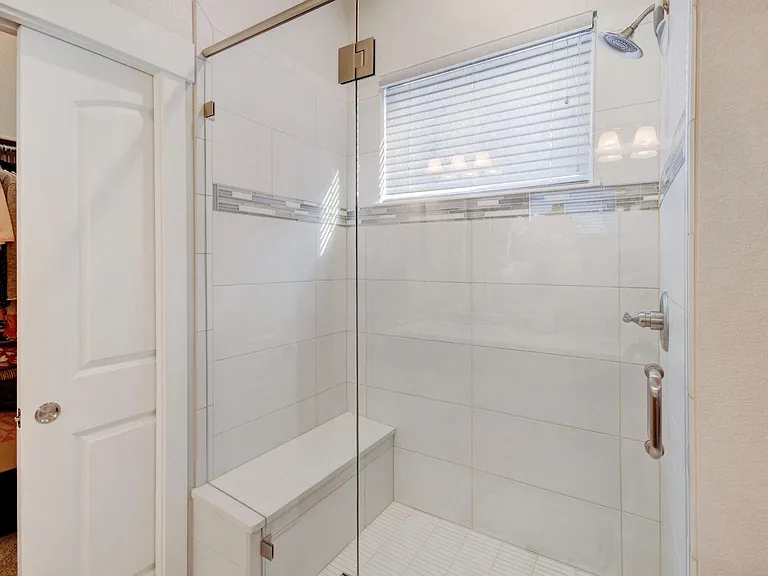 Luxury Master Bathroom Shower - Main Floor