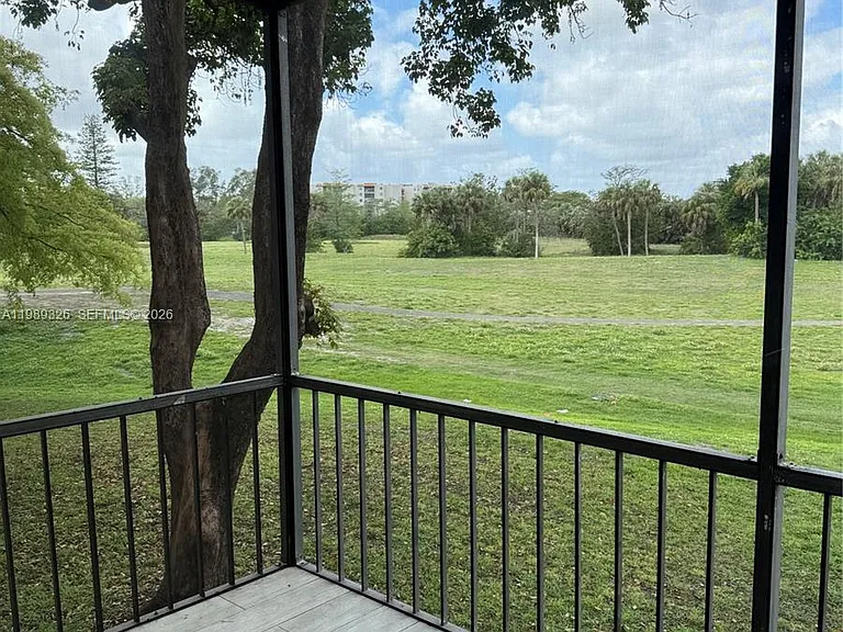 6301 N Falls Circle Dr #213 — Photo 17