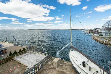 Sold by Century 21 Amiable Realty Group II Inc