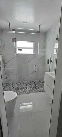 1284 W 38th Pl — Photo 12