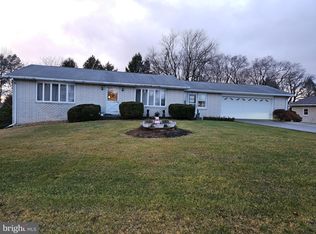 47 Sunset Dr, Hanover, PA 17331