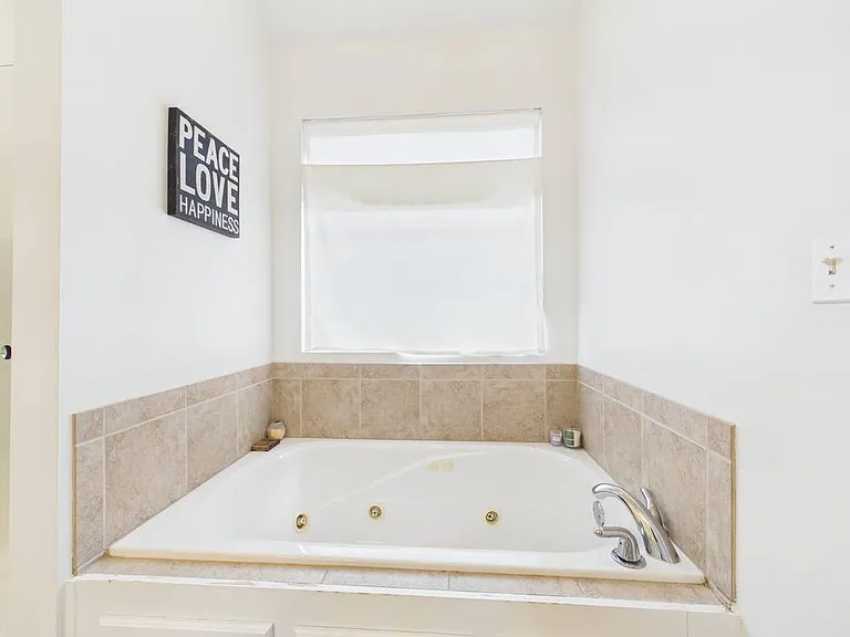 116 Deerfield Dr — Photo 20