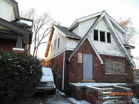 15881 Cherrylawn