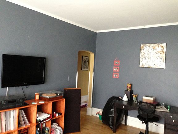 3rd image of 1572 Lake Dr SE APT 3