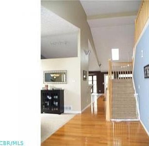 1st image of 983 Quarry Park Dr
