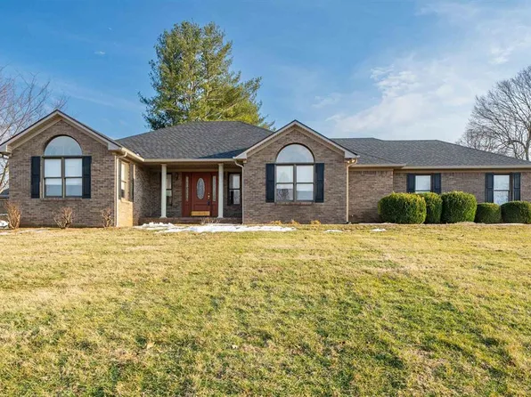 3816 Meadowbrook Ct, Owensboro, KY 42303