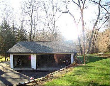 4th image of 9850 Don Dr