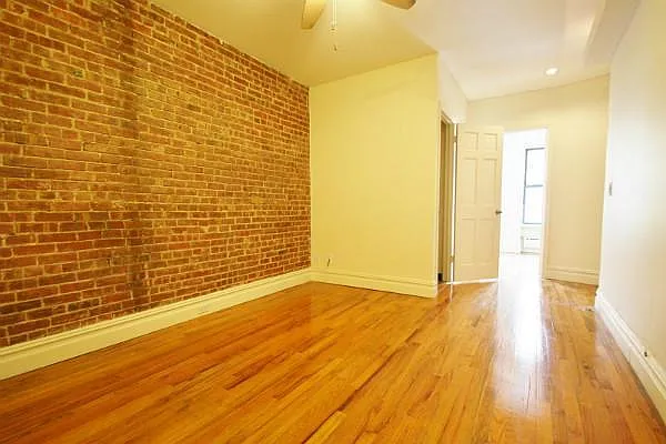 Rented by Aventana | media 37