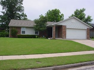 9008 E 60th St S, Tulsa, OK 74145