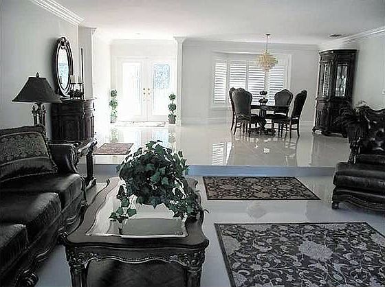 2nd image of 31 Bay Colony Dr
