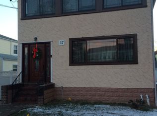 37 Stephenson Blvd, New Rochelle, NY 10801