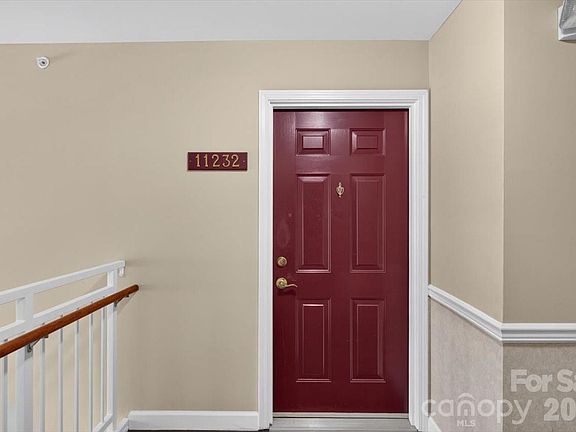 2nd image of 11232 Hyde Pointe Ct