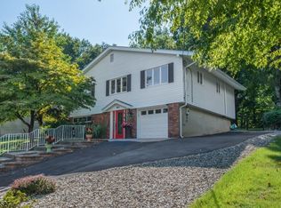 90 Oakland Ave, Rockaway, NJ