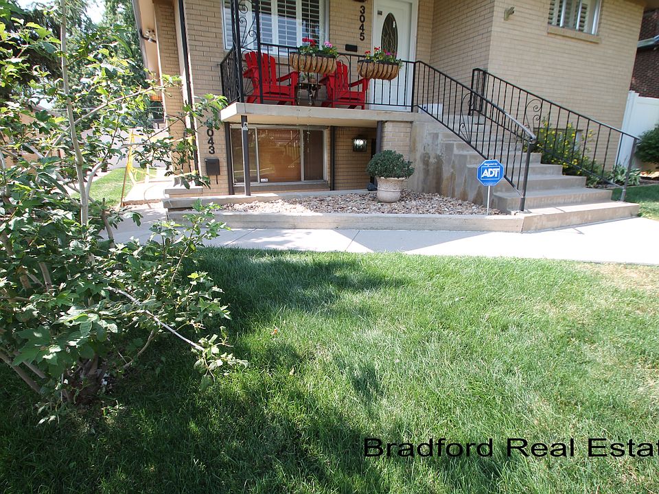 Garden Level Entry