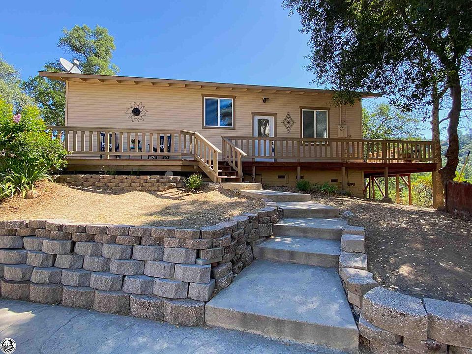 1st image of 20850 Caylor Dr