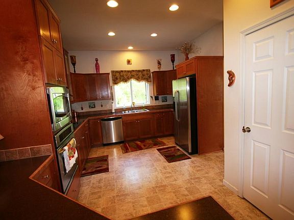3rd image of 20415 26th St S