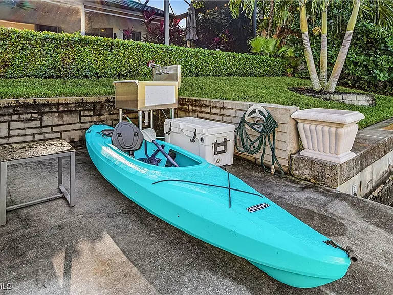 3724 Surfside Blvd — Photo 20