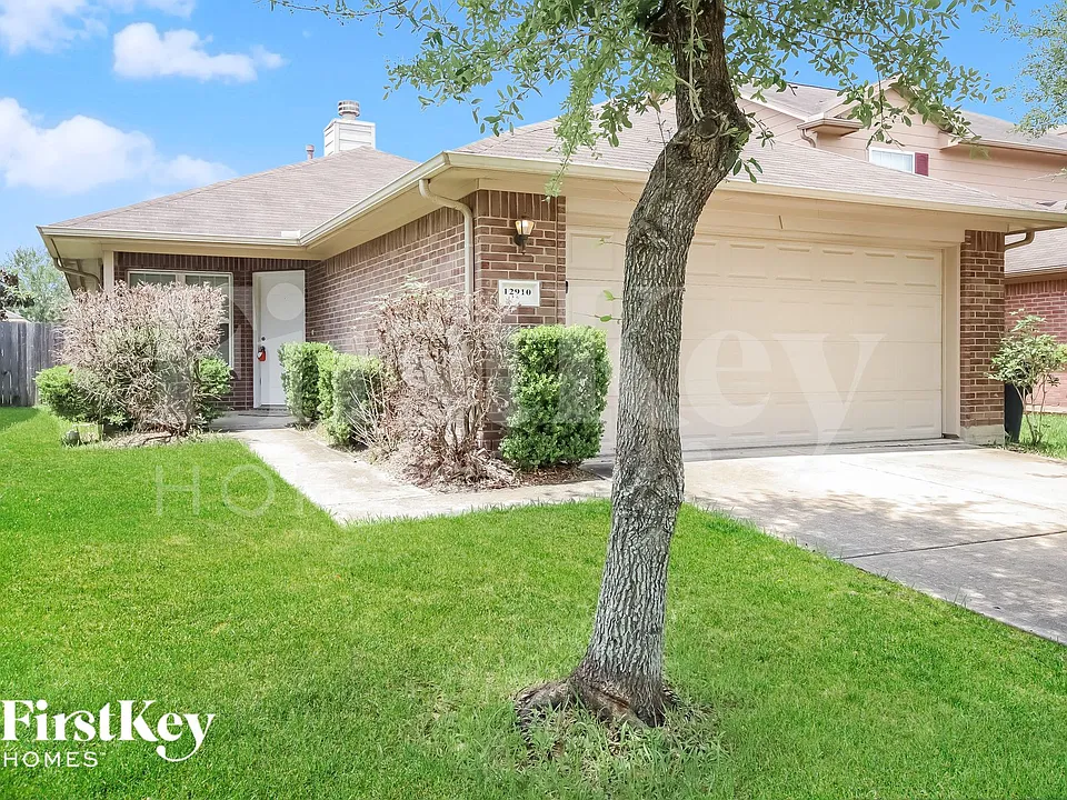 12910 Regalshire Ct