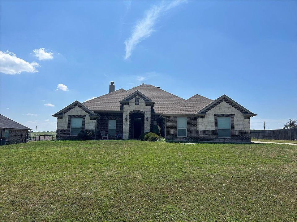 1st image of 1064 Dominique Dr