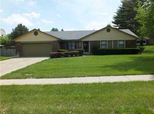 737 Raccoon Run, Greenwood, IN 46142