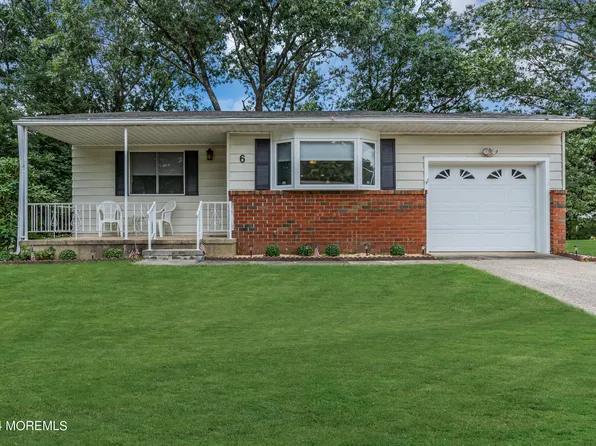 6 S South Carolina Way, Whiting, NJ 08759