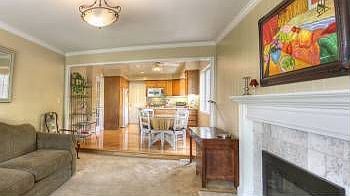 5th image of 3306 Como Ln