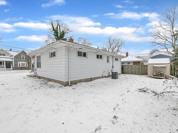 3rd image of 618 Kellogg St
