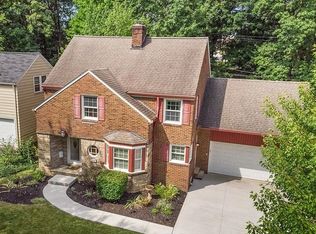 1546 Crest Rd, Cleveland Heights, OH 44121