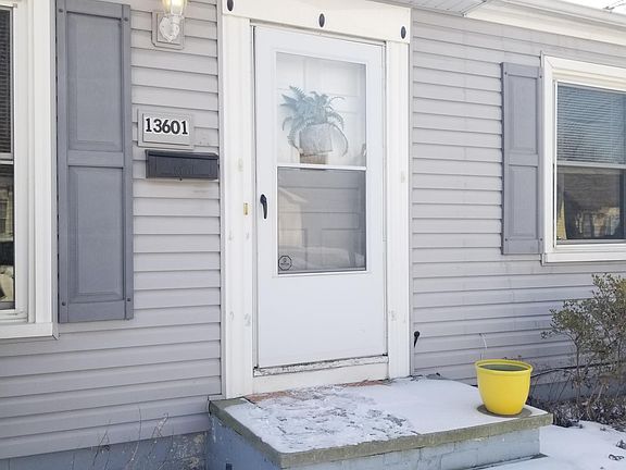 2nd image of 13601 Sprecher Ave #1