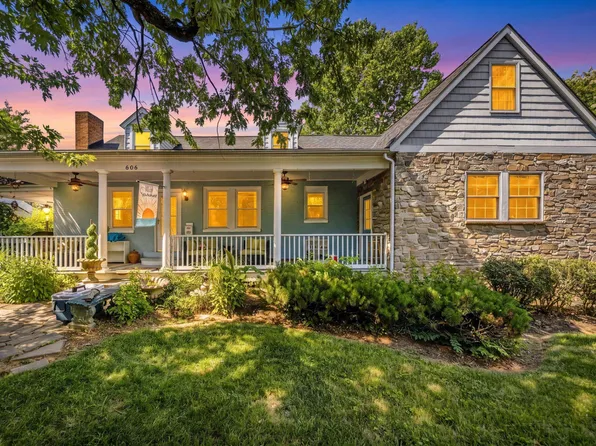 606 Edwards Ferry Rd NE, Leesburg, VA 20176