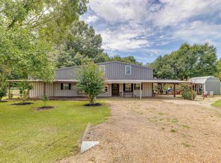 49 Gandy Rd, Mangham, LA 71259