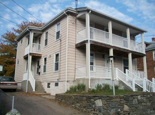 23 Dewey St, Woonsocket, RI 02895