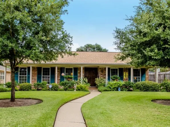 4322 Stillbrooke Dr, Houston, TX 77035