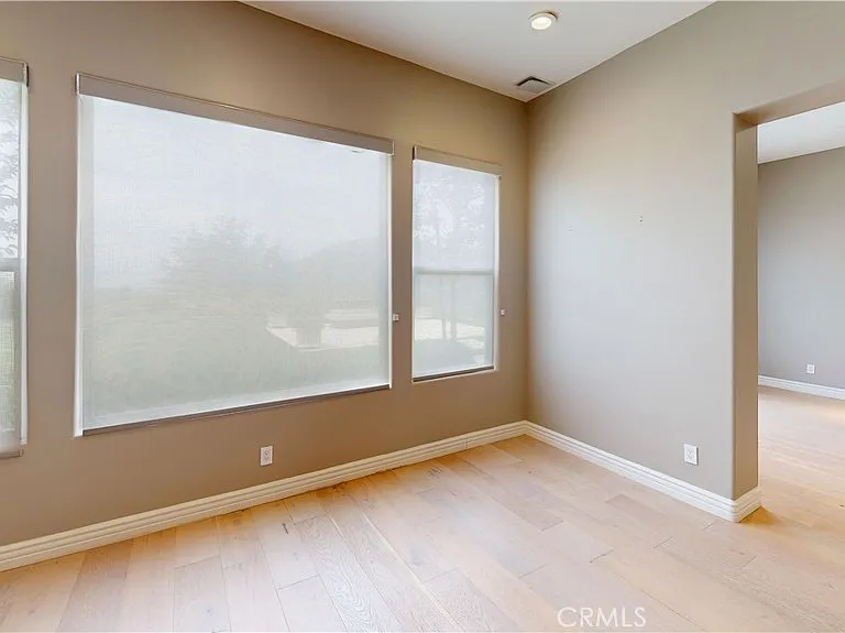 3339 Paseo Del Sol — Photo 28