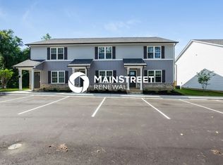 508 Rogers Lake Rd E, Kannapolis, NC 28083