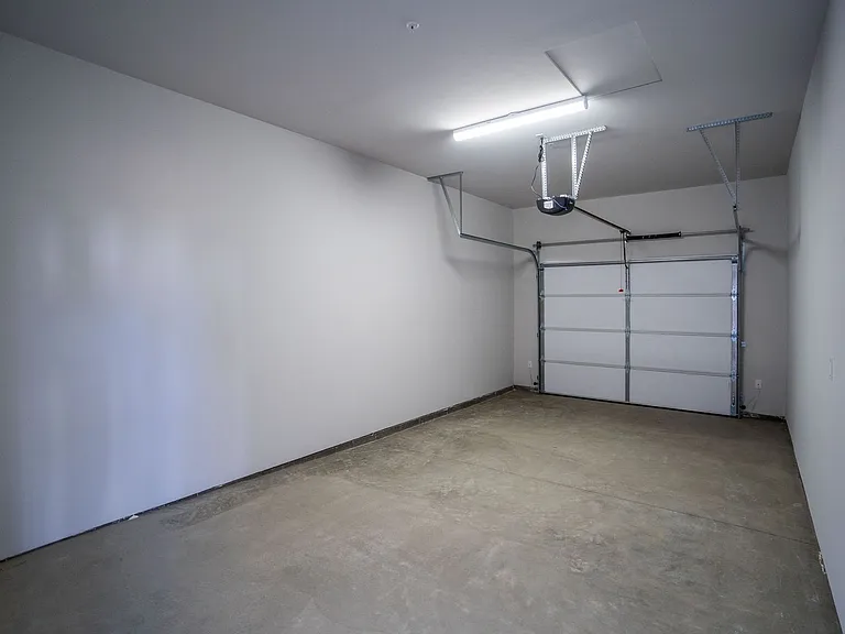 Village Place Apartments — Photo 53