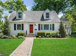 86 Cedar Ln, Princeton, NJ 08540