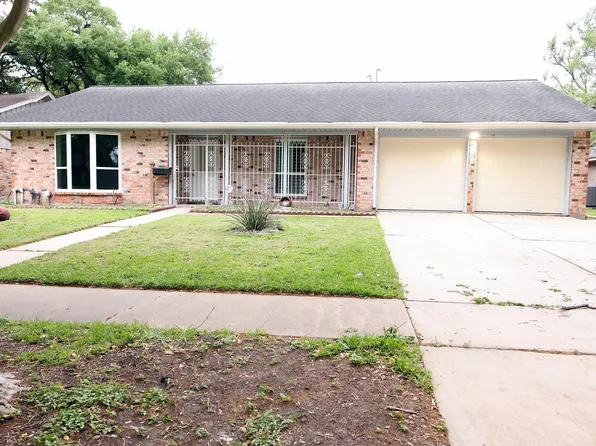 8335 Langdon Ln, Houston, TX 77036
