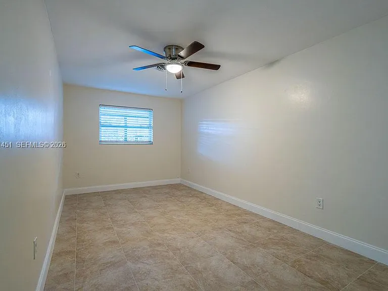2470 NE 182nd Ter #1 — Photo 13
