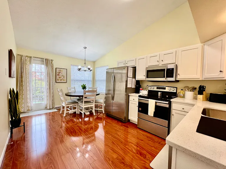 4982 Rialto Ridge Dr — Photo 8
