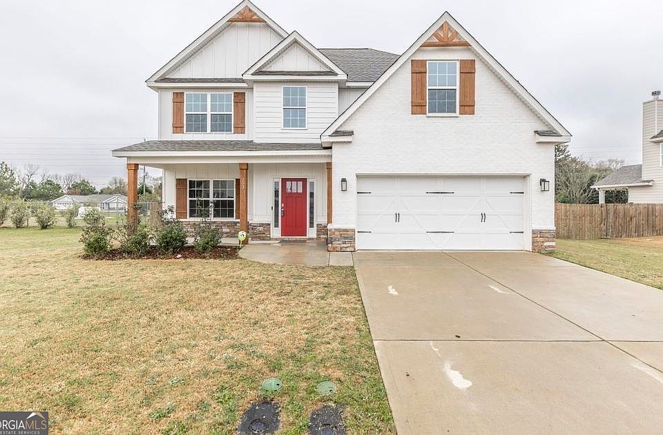 1st image of 203 Pearl Moss Ln