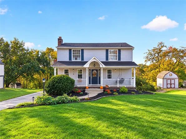 16 Gina Dr, Washington, PA 15301