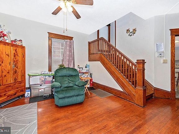 4th image of 1210 Virginia Ave