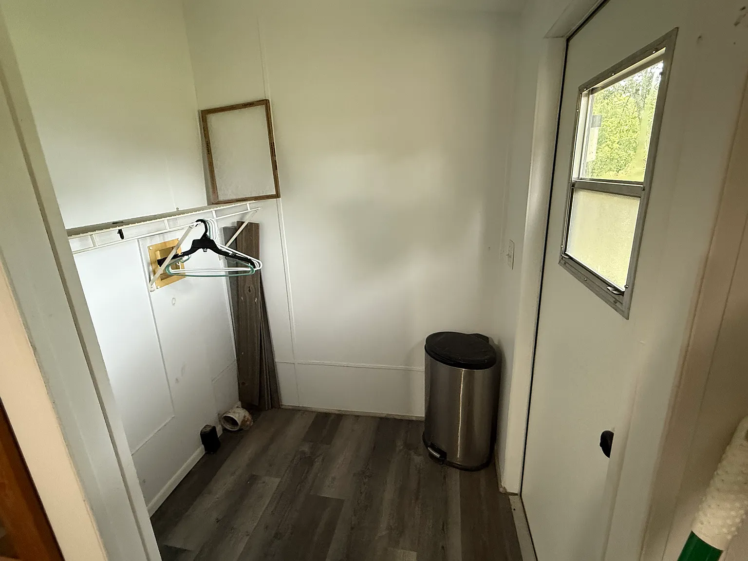 2 bed, 960 sqft, $1,100 — Photo 2