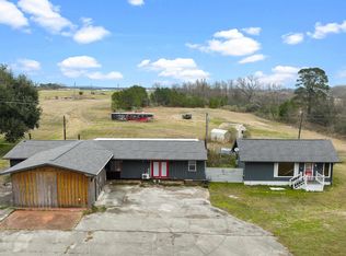 1869 South St S #87, Center, TX 75935