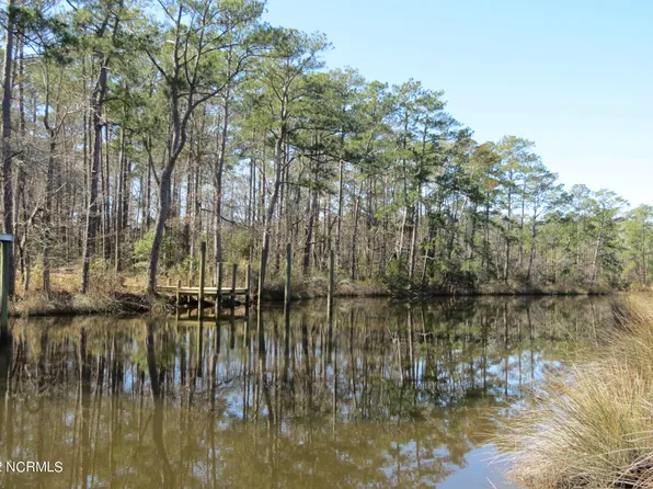 1320 Orchard Creek Road, Oriental, NC 28571