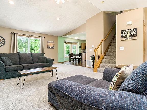4th image of 8438 Amarillo Dr